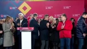 VIDEO Trei partide suveraniste au intrat în Parlament. Politicienii au așteptat rezultatele cu sufletul la gură